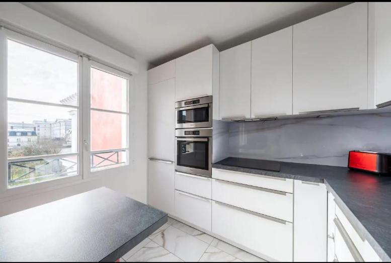 At 3 Bed Rooms- Confort 90m2 - Location Apartment